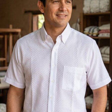 Camisa manga corta bordado nido