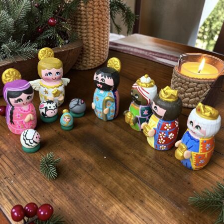 Pesebre madera pintada